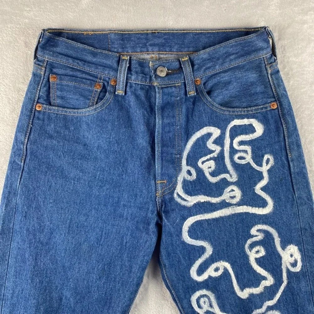 Levis Jeans Mens 29x32 Blue 501 Straight Button Fly Western Design Art Denim